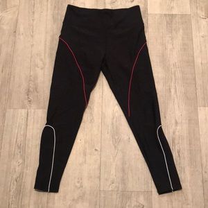Aqua Athletic Contrast Piping Leggings